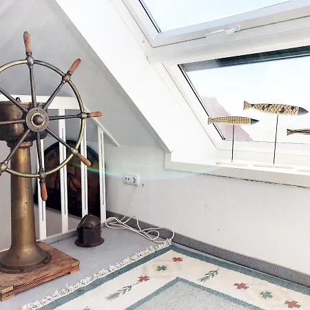 Obere Wandelbahn 15 *obere Wandelbahn 15/19 - Achterdeck* *